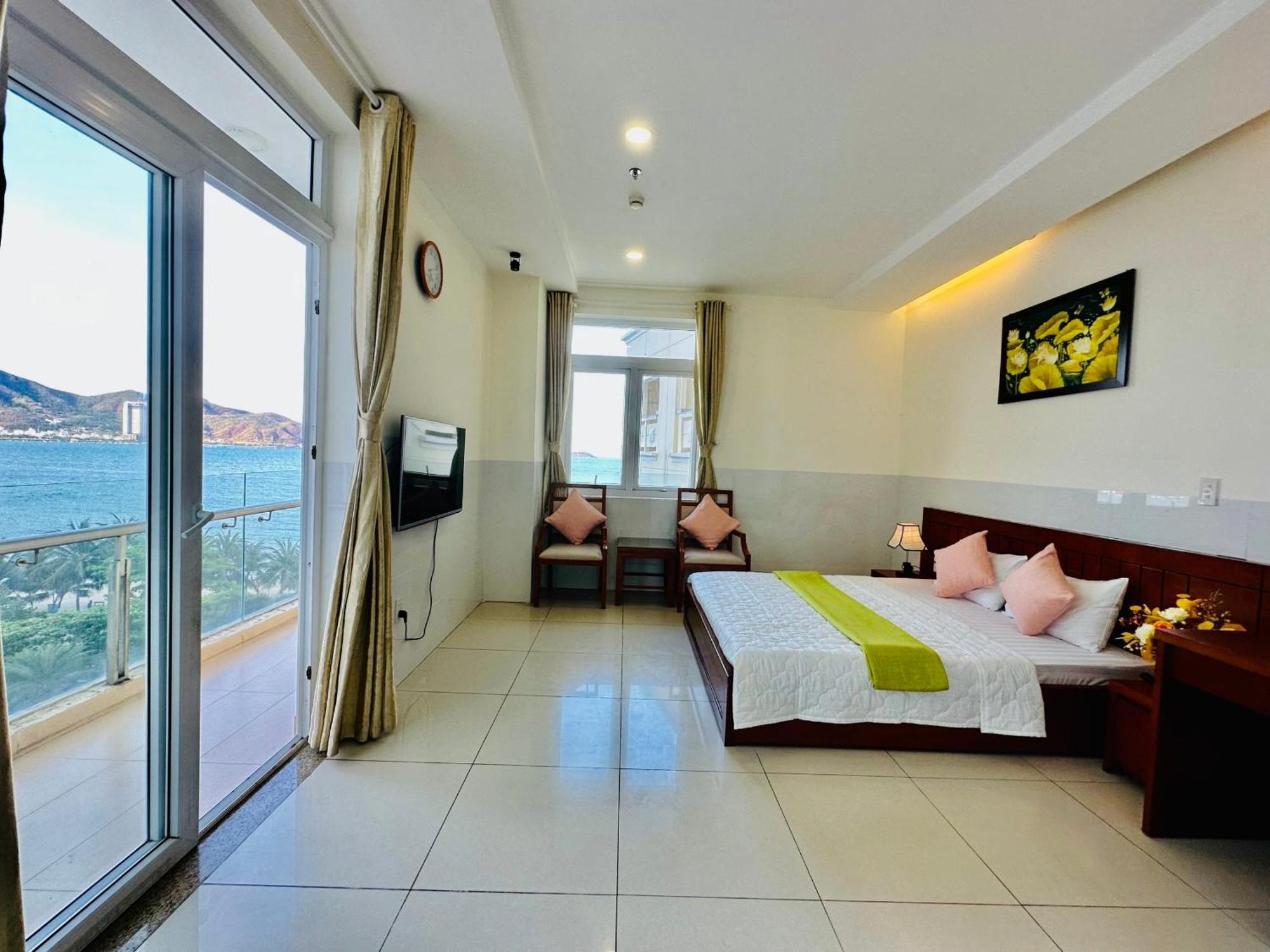 Hon Chong Hotel Nha Trang Exterior photo